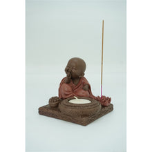 2/A RESIN MONK CANDLE HOLDER PSB205