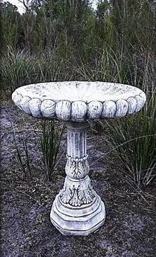 Imperial Bird Bath Concrete